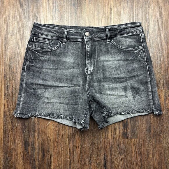 Judy Blue Pants - Judy Blue Cutoff Shorts Distressed Faded Black  Raw Hem JB150035 Women’s Size L
